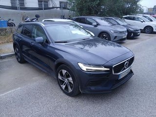 Volvo V60 2.0 B4 (D) AWD Cross Country Core Auto