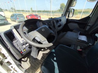 Volvo FE 320 - CAMION PORTACOCHES