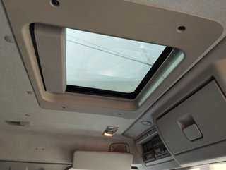 Volvo FE 320 - CAMION PORTACOCHES