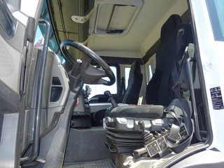MAN FE 320 - CAMION GANCHO DE CADENAS