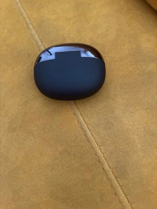 Cascos Inalámbricos Negros y Plateados