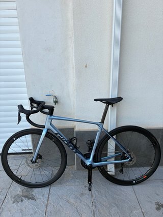 Bicicleta Giant TCR Advanced 0 PC 2025