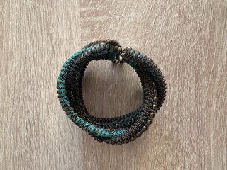 Pulsera Brazalete dorado y Turquesa