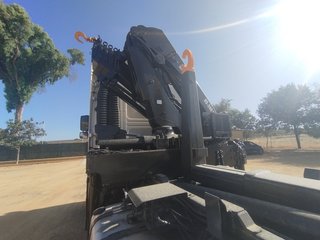 Volvo FH 460- CABEZA TRACTORA CON GRUA