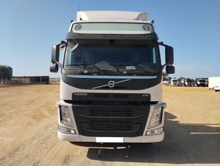 Volvo FH 460- CABEZA TRACTORA CON GRUA