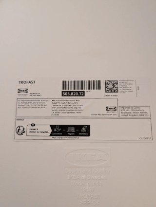 Cajas Ikea y Funda Trona Stokke