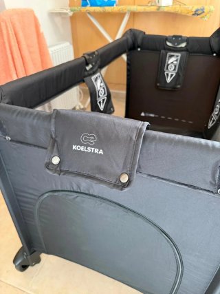 Cuna de viaje Koelstra negra