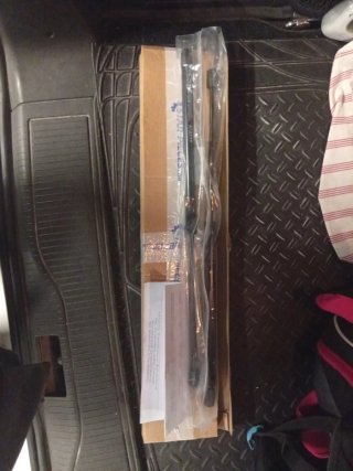2 Amortiguadores Maletero Opel. Marca Starkit