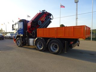 Volvo FM 410- CABEZA TRACTORA CON GRUA