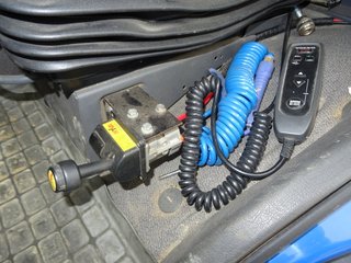 Volvo FM 410- CABEZA TRACTORA CON GRUA