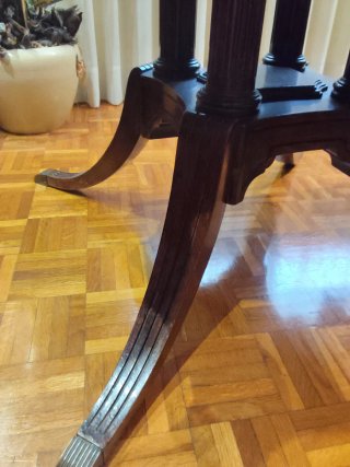 Mesa Auxiliar Velador Antigua de Madera