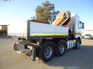 Volvo FH 540- CABEZA TRACTORA CON GRUA