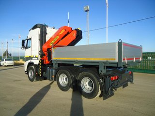 Volvo FH 540- CABEZA TRACTORA CON GRUA