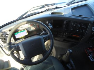 Volvo FH 540- CABEZA TRACTORA CON GRUA