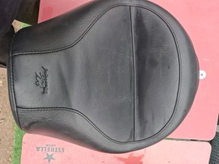 Asiento Yamaha Wild Star 1600