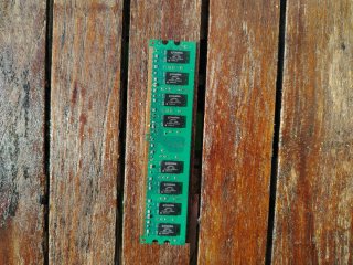 Memoria RAM DDR2 2GB Kingston (KVR800D2N6/2G)