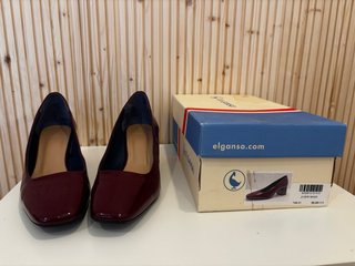 Zapatos de tacón El Ganso granate charol talla 40