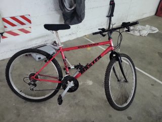 Bici Multi-trak Roja ¡Puesta a punto en taller!