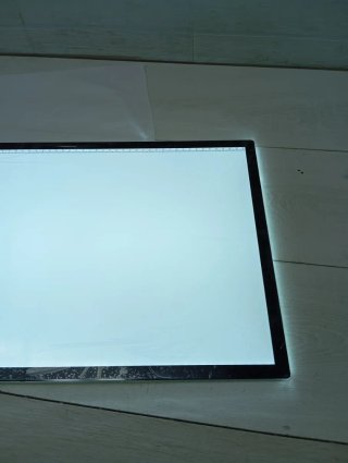 Mesa o placa de luz LED A4 Táctil 3 Niveles USB