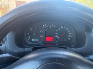 Volkswagen Golf 4 1.9TDI 110cv