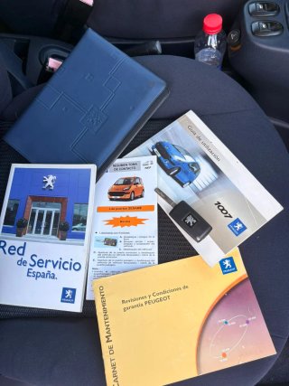 Peugeot  pegatina C ✅