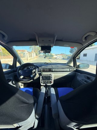 Ford Galaxy 2004
