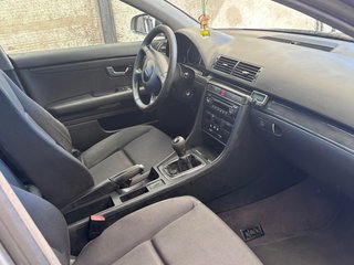 Audi A4  1.9 130CV