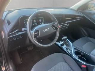 Kia Niro 1.6 GDi HEV 104kW (141CV) Concept