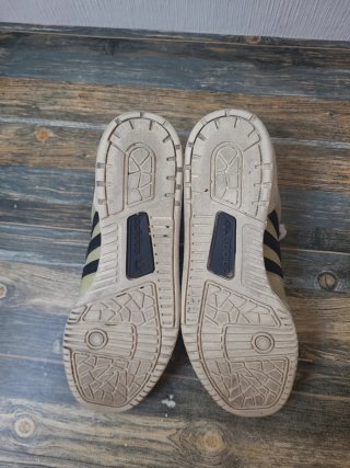 Zapatillas Adidas Rivalry 86 Beige/Negro