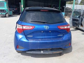 Toyota 456179 llanta yaris hybrid active