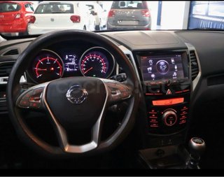 SsangYong Tivoli 4x2 premium  2016