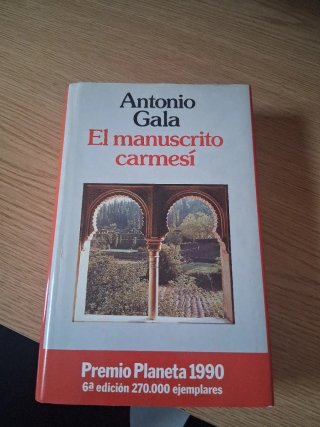 El manuscrito Carmesí
