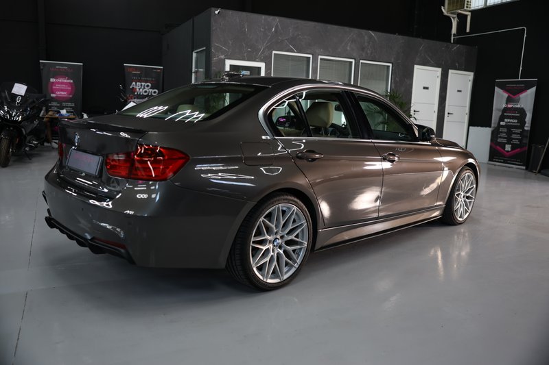BMW Serie 3 2013, foto 10