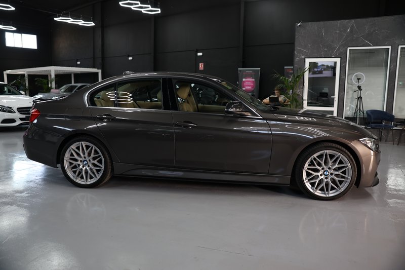 BMW Serie 3 2013, foto 9