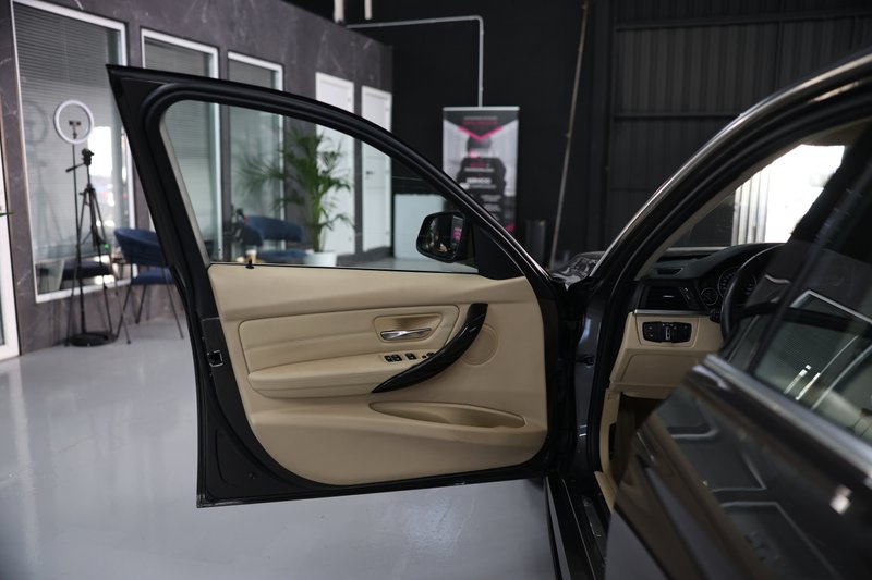 BMW Serie 3 2013, foto 31