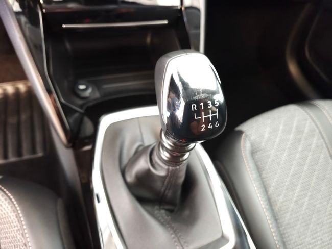 Peugeot 208 2025, foto 21