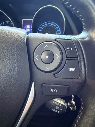 Toyota Auris 2015
