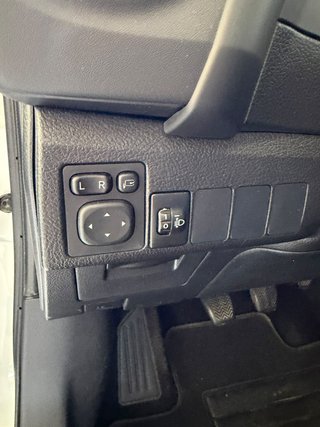 Toyota Auris 2015