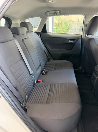 Toyota Auris 2015