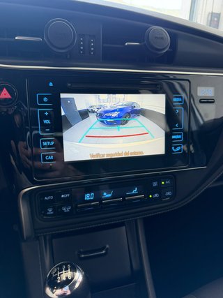 Toyota Auris 2015