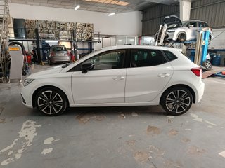 CUOTA 290€ - SEAT Ibiza 2024 FR 40 Aniversario