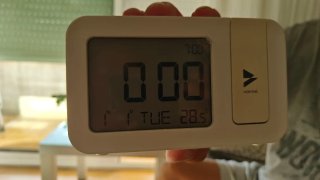 Reloj despertador digital con proyector