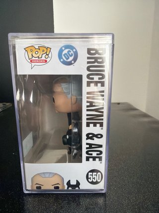 Funko Pop Bruce Wayne & Ace 9500 PCS