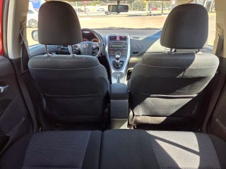 Toyota Auris 2011