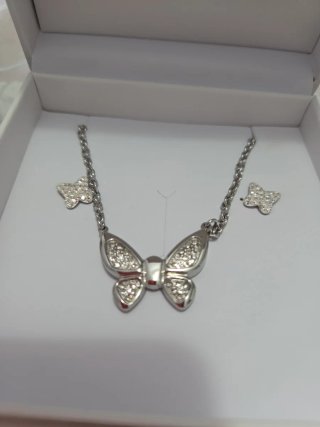 Conjunto Lotus Style Collar y Pendientes