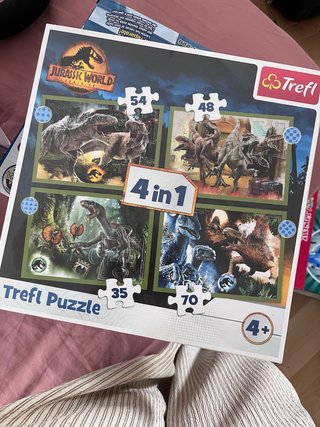 Puzzle 4 en 1 Jurassic World Trefl