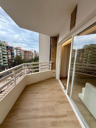 Piso en alquiler en Ensanche - Diputación en Alicante