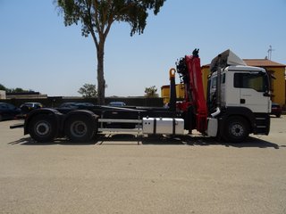 MAN TGX 26 480-CAMIONES GANCHO+GRUA