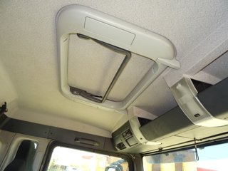 MAN TGX 26 480-CAMIONES GANCHO+GRUA