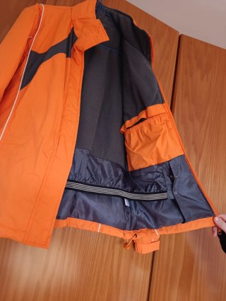 Anorak Naranja y Gris